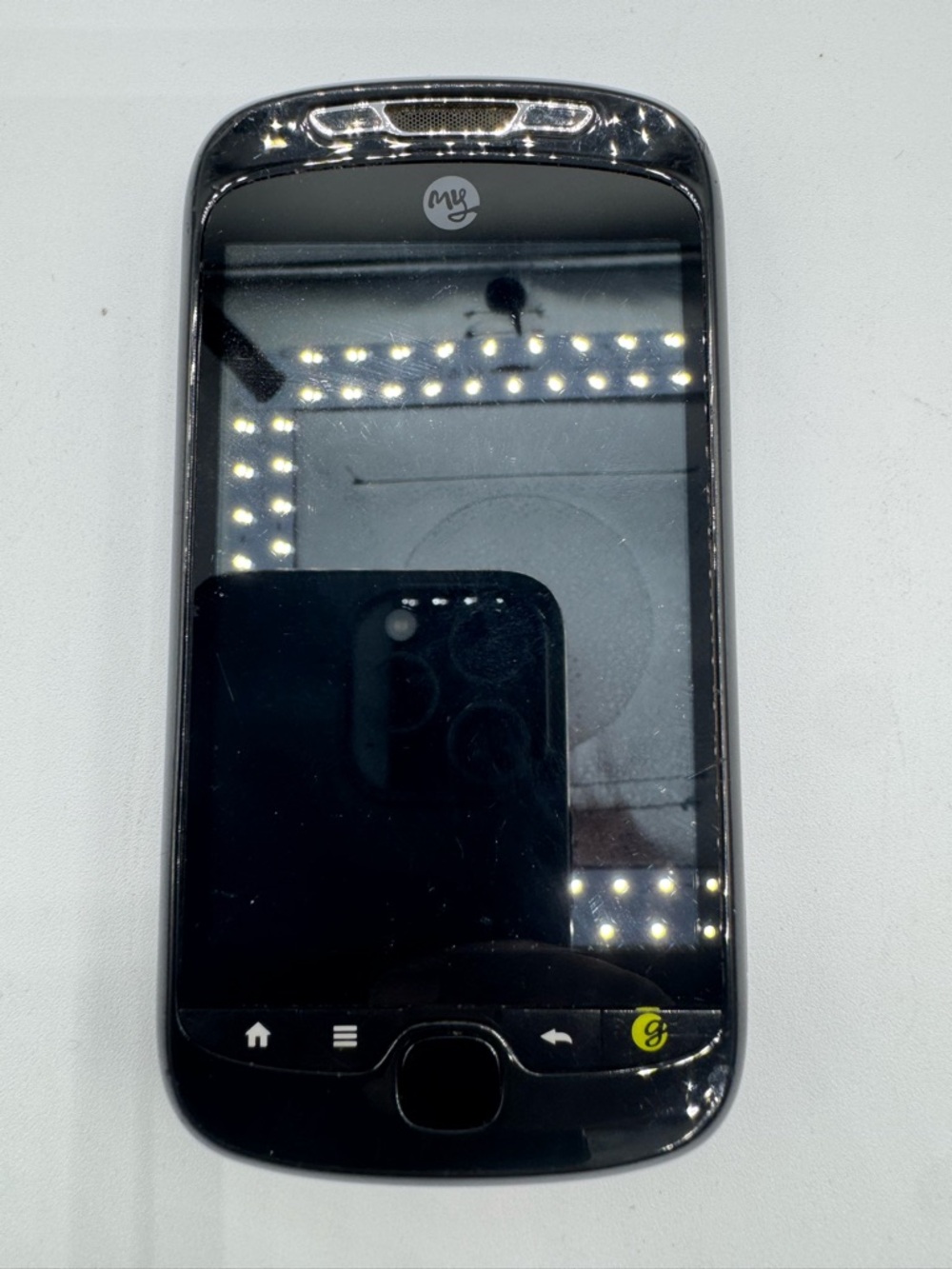 HTC myTouch 3G Slide Smartphone (T-Mobile) - 512MB Black - Damaged.